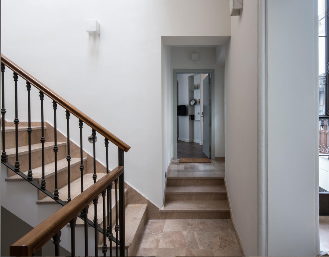 Santa Maria Apartments セビリア エクステリア 写真